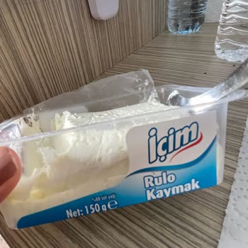 İçim Rulo Kaymak İçinden Yabancı Madde Çıkması Ve Hijyen Endişesi