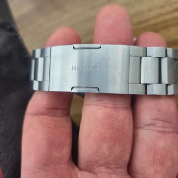 Huawei Watch Ultimate Akıllı Saatte Kısa Sürede Ciddi Deformasyon Ve Dayanıklılık Sorunu