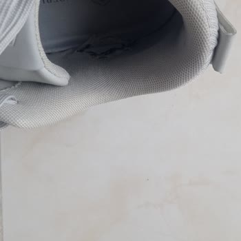 Yeni Alınan Ayakkabıda Hızlı Yırtılma Ve Kullanıcı Hatası Gerekçesiyle Ret!