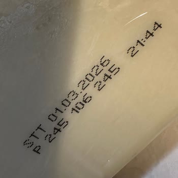 İçim Kaşar Peyniri Son Tüketim Tarihi Geçmemesine Rağmen Küflendi!