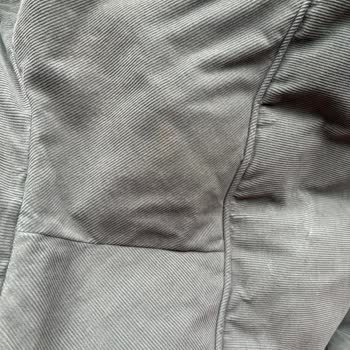 Mavi Montta Kısa Sürede Renk Atması Ve Deformasyon Hayal Kırıklığı Yarattı