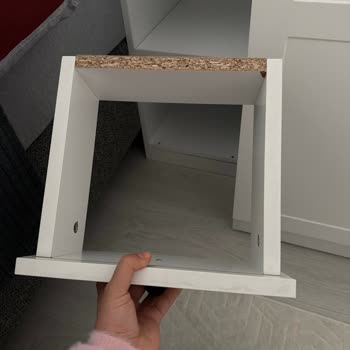 Çekmeceleri Eksik Gönderilen Komodinler İçin Çözüm Bekliyorum