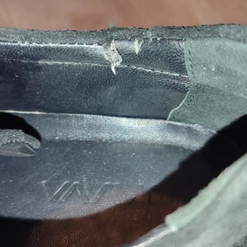 Kısa Sürede Deforme Olan Sneaker İçin İade Talebimin Reddedilmesi Ve Ürün İncelemesinin Yenilenmesini İstiyorum