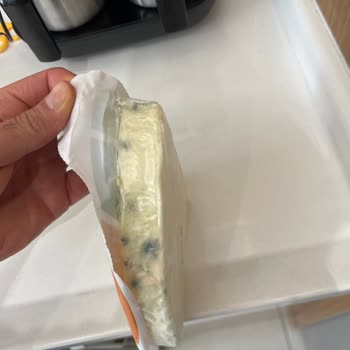 Bozuk Peynir İçin Fiş Olmadan İade Ve Değişim Yapılmaması Mağduriyet Yarattı