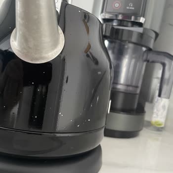 KitchenAid Kettle’da 6 Ayda Renk Atması: Garanti Kapsamında Birebir Değişim Talebim