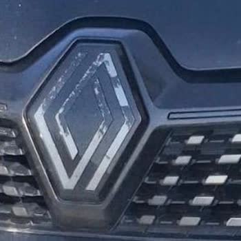 Yeni Aracımın Ön Logosunda Soyulma Ve Deformasyon Sorunu