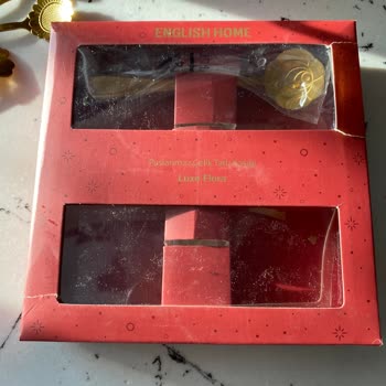 İlk Kullanımda Rengini Atan Çatal Kaşık Takımı Hayal Kırıklığı Yaşattı