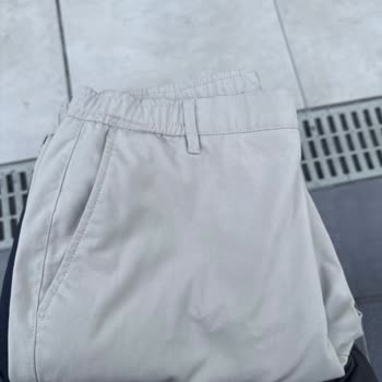 Zara Mağazasında Lekeli Ürün ve Saygısız Tavır Mağduriyetimi Artırdı