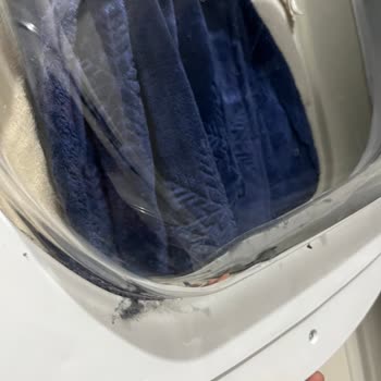 Hoover Kurutma Makinesinde Kapak Ve Su Sızıntısı Sorunu, Garanti Kapsamında Çözüm Bekliyorum