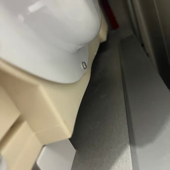 Hoover Kurutma Makinesinde Kapak Ve Su Sızıntısı Sorunu, Garanti Kapsamında Çözüm Bekliyorum