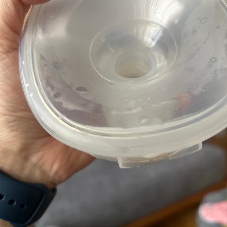 Lansinoh Giyilebilir Göğüs Pompasında Sızdırma ve Performans Sorunları