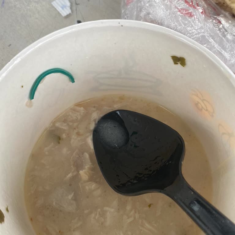 Çorbadan Lastik Çıktı, Ücret İadesi Yapılmadı!