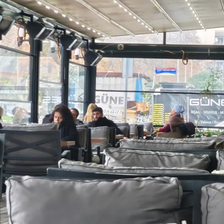 Kapalı Alanda Sigara Yasağına Uyulmaması Nedeniyle Sağlıksız Ortamda Hizmet Almak Zorunda Kalmak