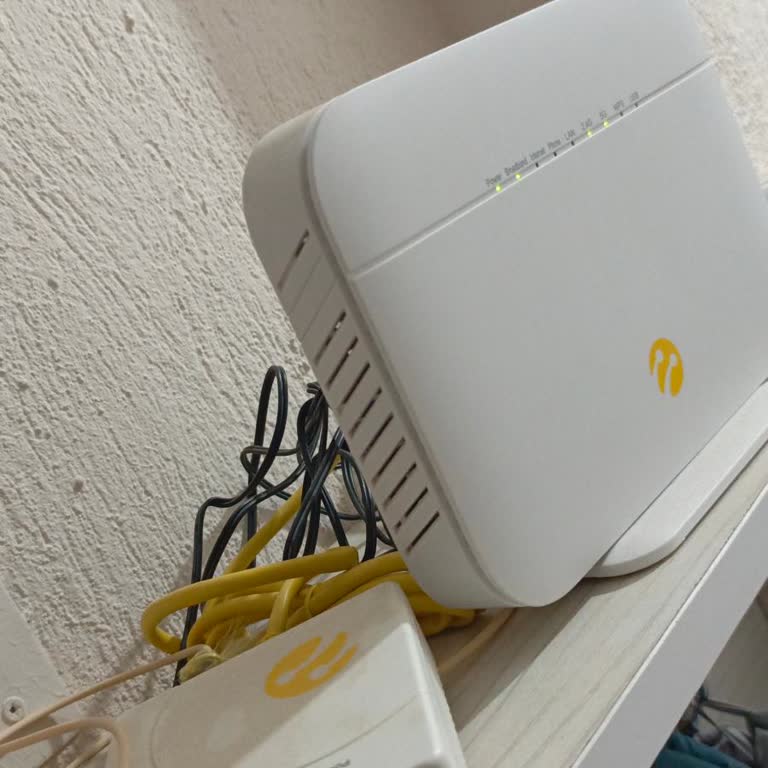 Sürekli Kesilen İnternet Günlük Hayatımızı Olumsuz Etkiliyor