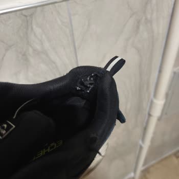 Kısa Sürede Deforme Olan Ayakkabı İçin Garanti Sürecinde Mağduriyet