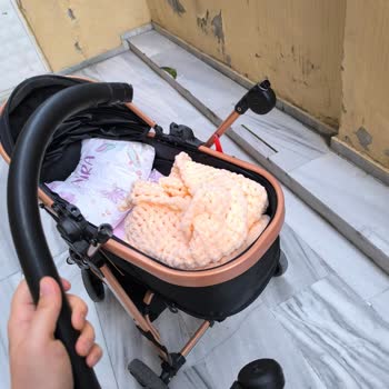 Yeni Alınan Bebek Arabası İlk Kullanımlarda Kırıldı, İade Talebime Dönüş Yapılmıyor