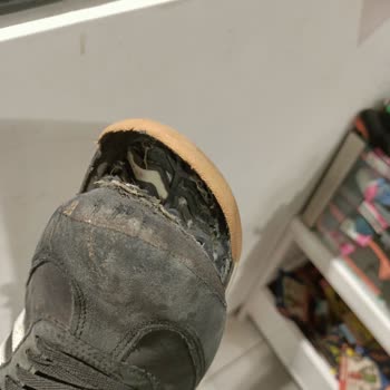 Ayakkabı Tabanı 32 Günde Ayrıldı, 2 Ay Boyunca Çetinkaya’dan Hiçbir Dönüş Alamadım