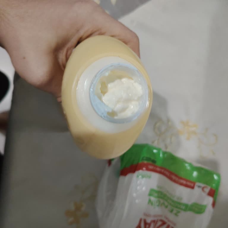 Son Kullanma Tarihi Geçmemiş Mayonezin Bozuk Çıkması Ve Ürün Değişimi Talebi