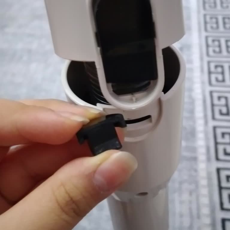 Kısa Sürede Kırılan Süpürge Parçası Ve Sinbo Servisinden Geri Dönüş Alamama