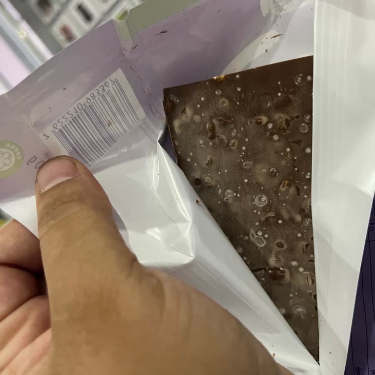 Migros’tan Aldığım Milka Çikolatalarda Bozuk Ve Hijyen Sorunu