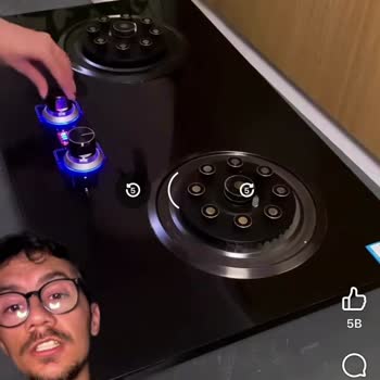 Ek