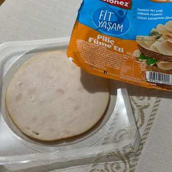 Fit Yaşam Füme Ette Kemik Parçası Çıktı, Sağlığım Riske Girdi Ve Muhatap Bulamıyorum