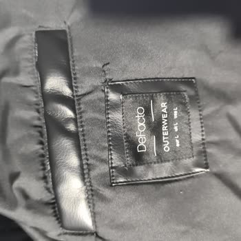 Kısa Sürede Deforme Olan Ceket İçin Mağduriyet Ve Şehir Değişikliği Nedeniyle Değişim Talebi