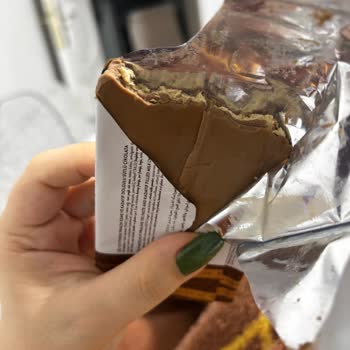 Taze Olmayan Çikolata Hayal Kırıklığı Yarattı