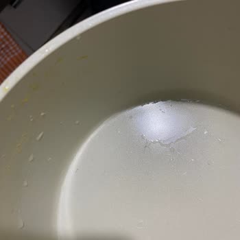 Karaca Züccaciye Tencerenin Tabanının Çizilmesi