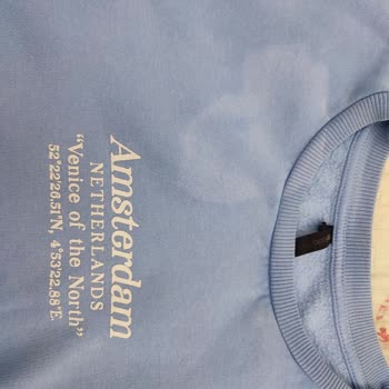 Vanish Oxi Action Kullandıktan Sonra Yeni Sweatshirtlerim Mahvoldu, Mağduriyetimin Giderilmesini Talep Ediyorum