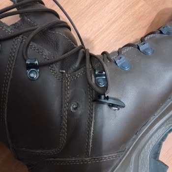 YDS Boots Ne Ürünle İlgili Açıklama Yapıldı Ne De Çözüm Sunuldu