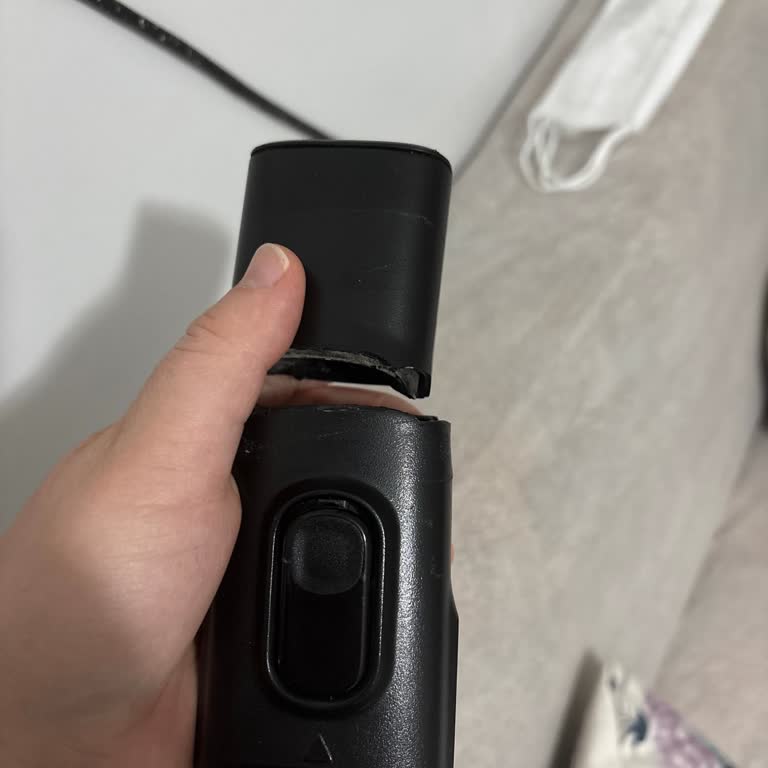 Philips Şarjlı Süpürgede Kırılan Sap Ve Garanti Kapsamında Destek Talebi