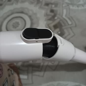 Sinbo Dikey Süpürge Sapı Kendi Kendine Kırıldı, Garanti Kapsamında Değişim Talebi