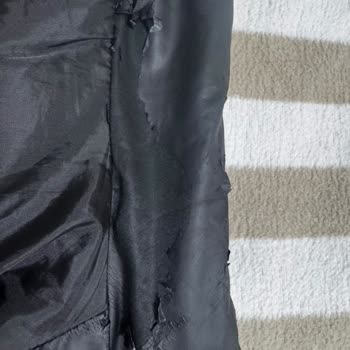 Kısa Sürede Soyulan Mont İçin Ücret İadesi Talebim