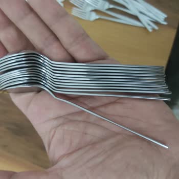 Prestijli Markadan Aldığım Yemek Takımı Ve Çatal Kaşık Setinde Hayal Kırıklığı: Silinen Yazılar, Hatalı Parçalar