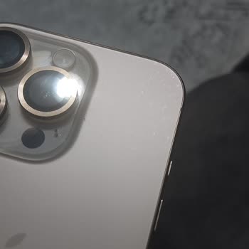 Yeni İphone 16 Pro'da Renk Atması Hayal Kırıklığı Yarattı