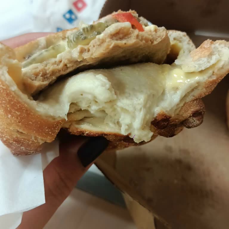 Dominos Siparişim Çiğ Ve Sağlıksız Geldi Çözüm Sunulmadı