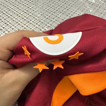 İlk Yıkamada 5 Yıldızı Sökülen Forma: Kullanıcı Hatası Değil, Kalite Sorunu!