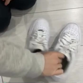 Sneaks Up Ayakkabı Sorunu!