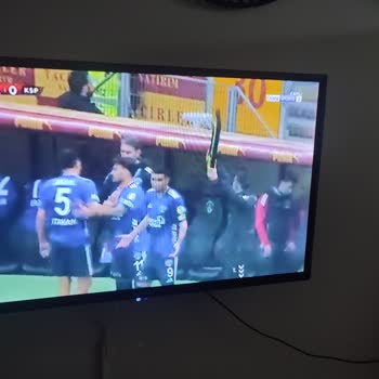 Digiturk Bein Connect’te Süper Lig Maçlarında Sürekli Bulanık Görüntü ve Yetersiz Çözüm