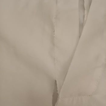 Mad Uniform Memnuniyetsizliği