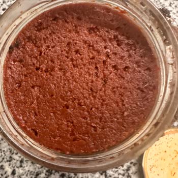 Tat Salça Kavanozunda Küf Ve Yabancı Madde: Gıda Güvenliği Endişesi Ve Ürün Değişim Talebi