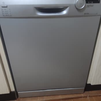 Yüksek Voltaj Nedeniyle Evimdeki Elektronik Eşyalar Zarar Gördü