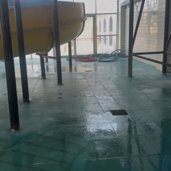 Riotatil İlgisiz Ve Saygısız Yaklaşımı