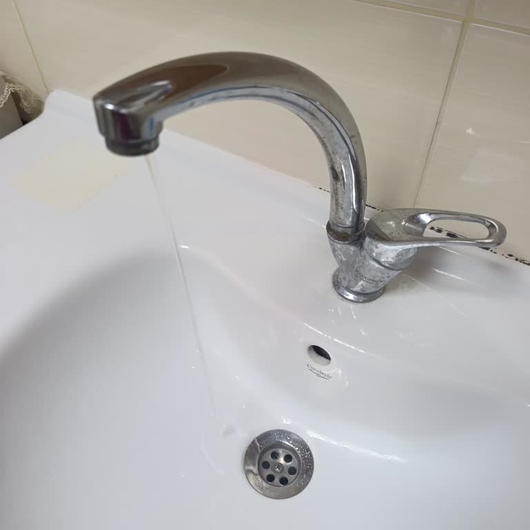 Karabağlar Refet Bele Mahallesi'nde Sürekli Gece Su Kesintisi Mağduriyeti