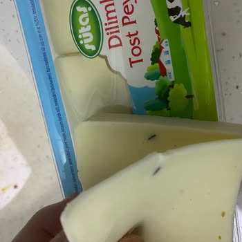 Sütaş Kaşar Peynirinde Yabancı Cisim Ve Güven Sorunu