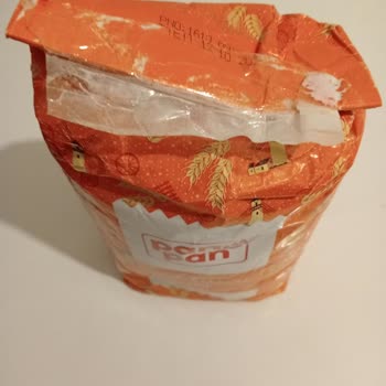 Migros Hemen'den Küflü Ekmek Ve Patlak Un, Sağlığımız Tehlikeye Atıldı