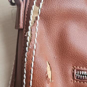 Desigual Çantada Erken Deformasyon Ve Boyner'in Sorumluluk Almaması