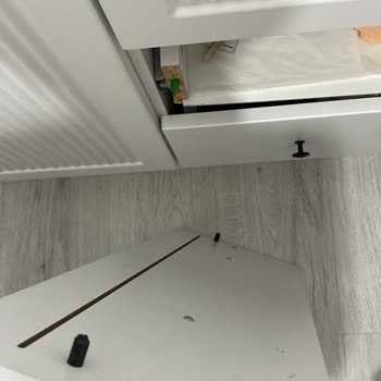 Vivense Gardırop: Kötü Malzeme Kalitesi Ve Müşteri Hizmetlerinde Hayal Kırıklığı