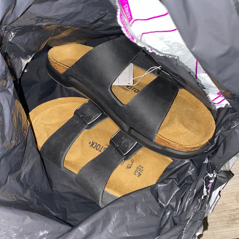 Klaud Ayakkabı Fatura Taleplerim Karşılanmadı, Ürün Teslimatı Ve Paketleme De Sorunlu!